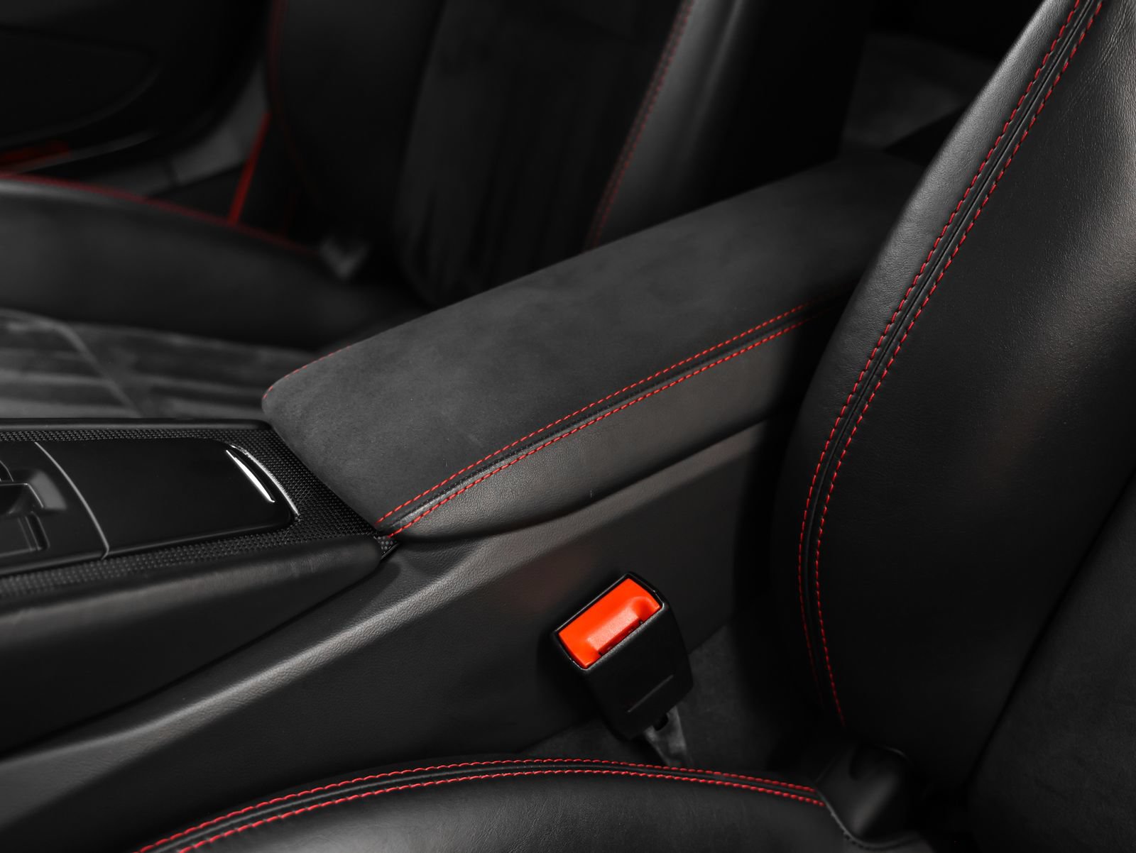 Certified 2016 Porsche 911 Carrera GTS RWD image 49