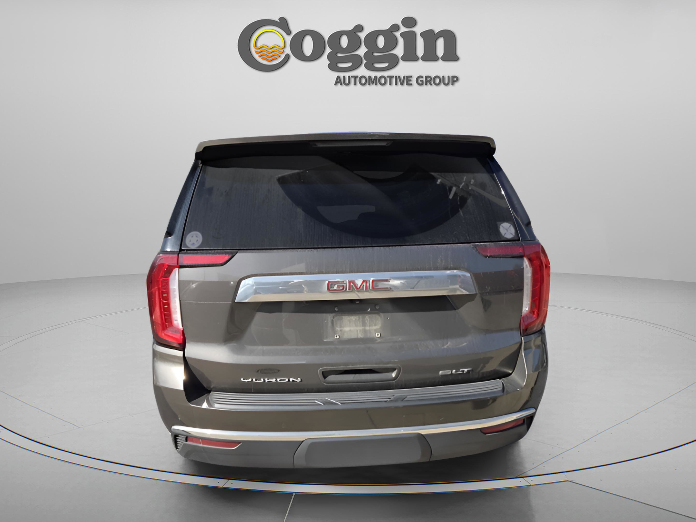 Used 2021 GMC Yukon SLT w/ SLT Premium Package image 17