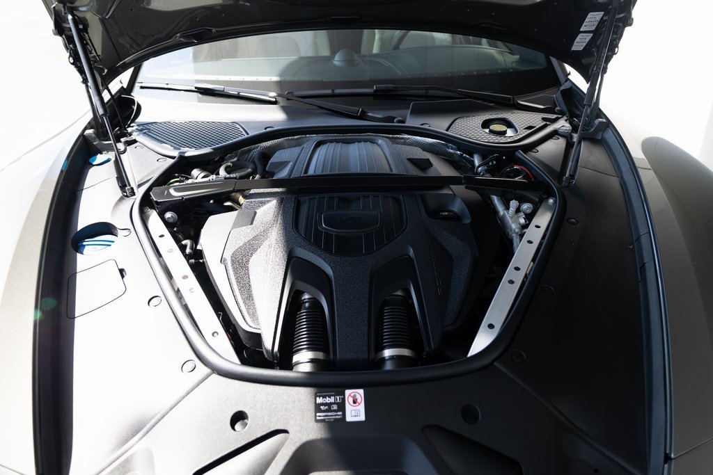 Certified 2025 Porsche Panamera 4S image 29
