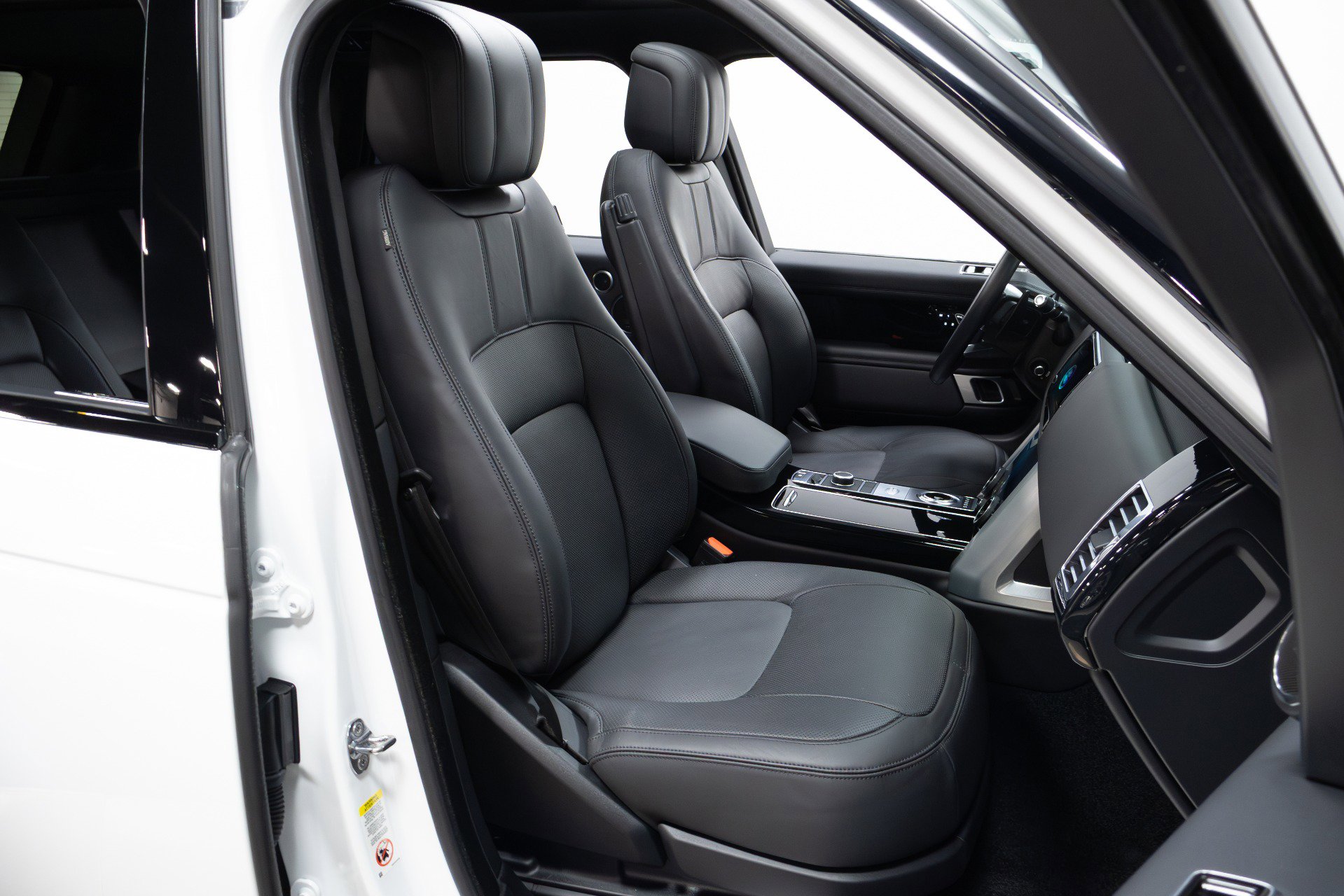 Used 2021 Land Rover Range Rover Westminster Edition image 22