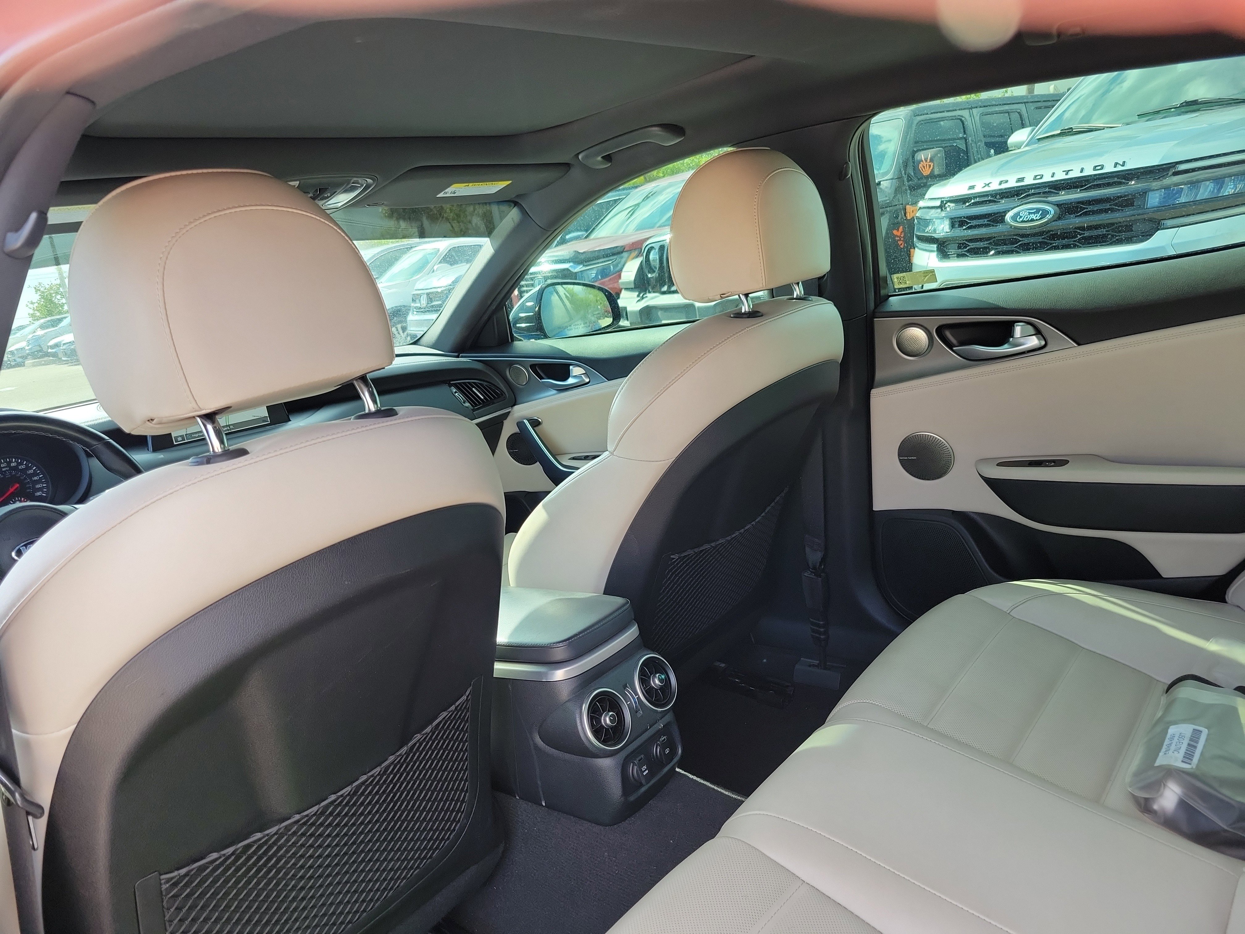 Used 2018 Kia Stinger GT2 image 15