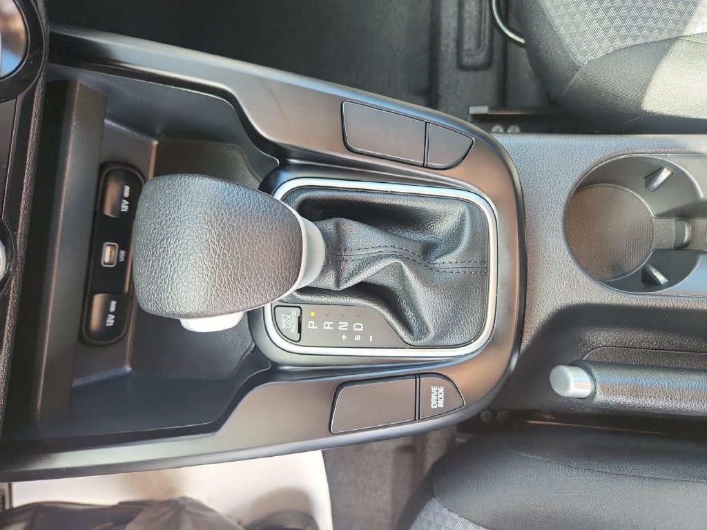 Certified 2024 Kia Soul LX w/ LX Technology Package FWD image 17
