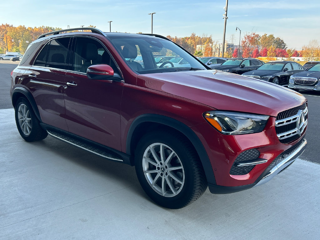 Used 2024 Mercedes-Benz GLE 350 4MATIC image 2