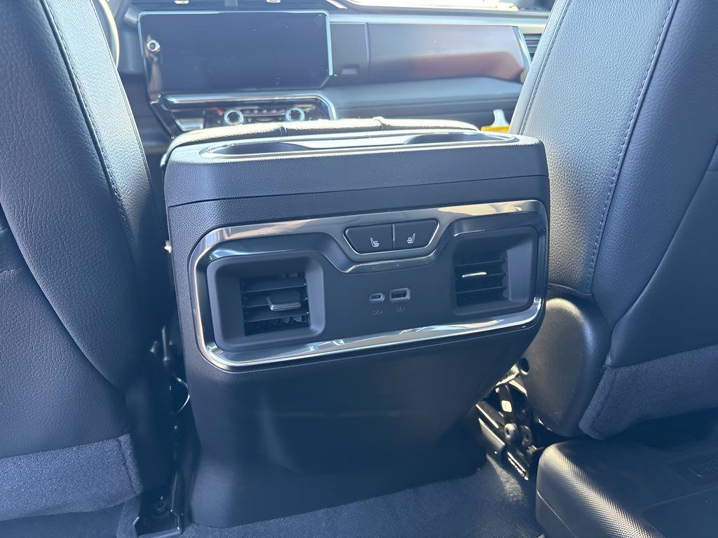 New 2026 GMC Sierra 2500 Denali w/ Denali Reserve Package AWD/4WD image 14