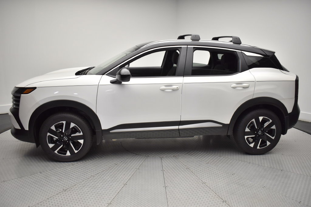 New 2026 Nissan Kicks SV w/ SV Premium Package AWD/4WD image 8