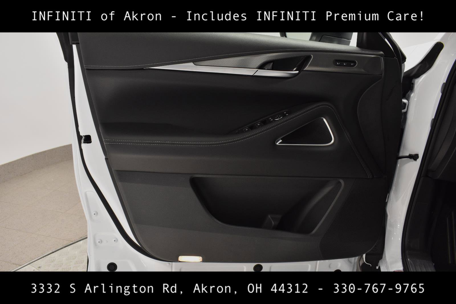 New 2026 INFINITI QX60 Luxe w/ Cargo Package image 9
