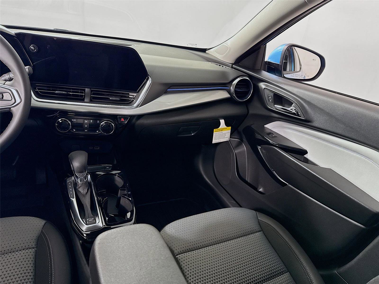 New 2026 Chevrolet Trax LT w/ Driver Confidence Package image 16