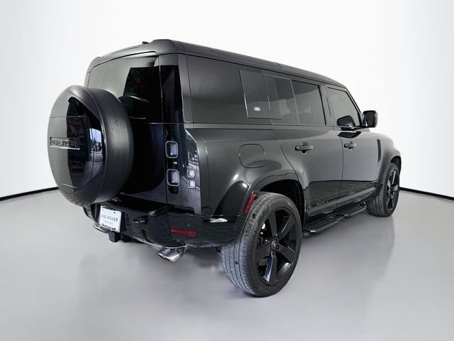 Certified 2024 Land Rover Defender 110 V8 AWD/4WD image 5