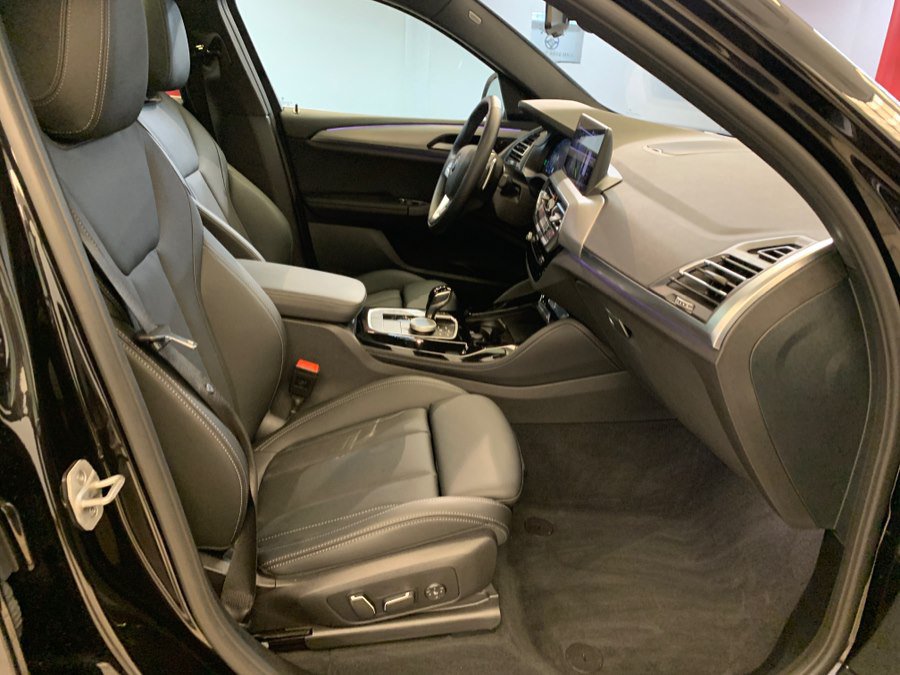 Used 2025 BMW X4 xDrive30i w/ Premium Package AWD/4WD image 70