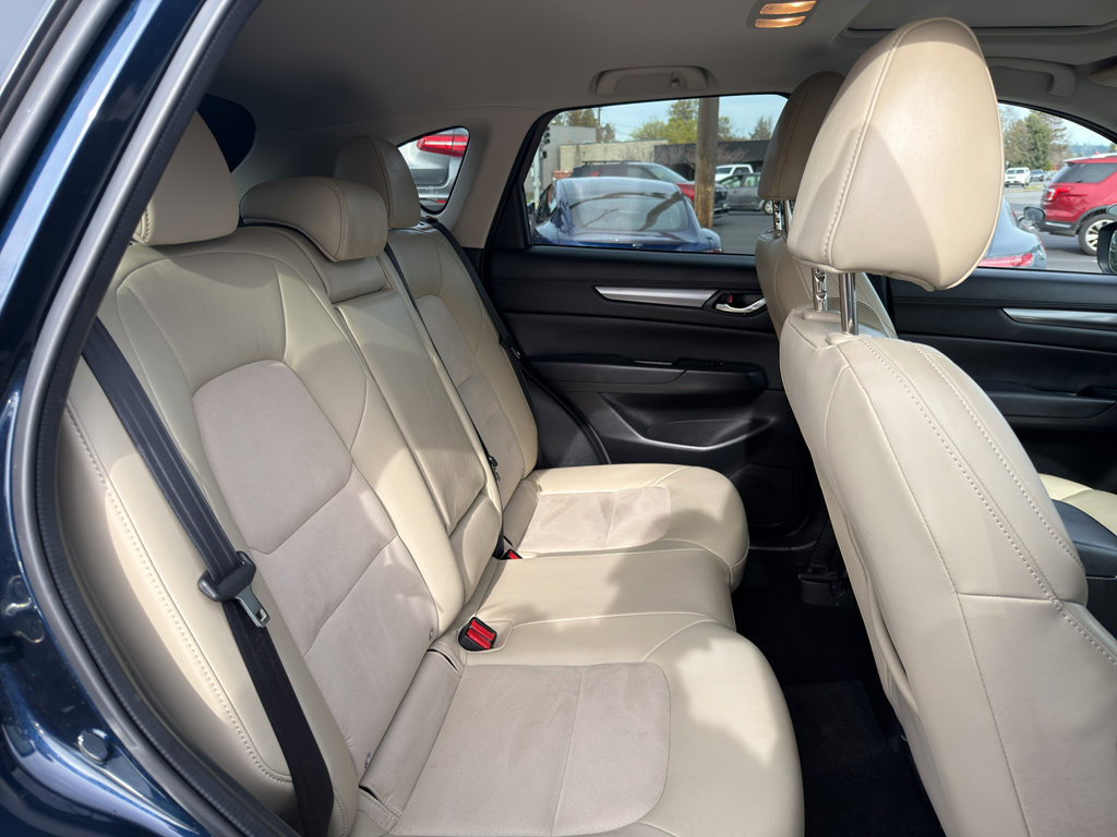 Used 2018 MAZDA CX-5 Touring w/ Preferred Equipment Package AWD/4WD image 18
