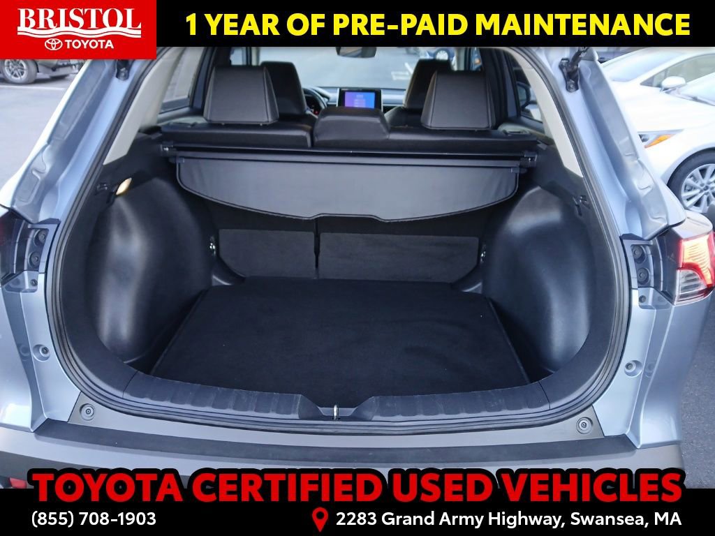 Certified 2024 Toyota Corolla Cross XLE image 29