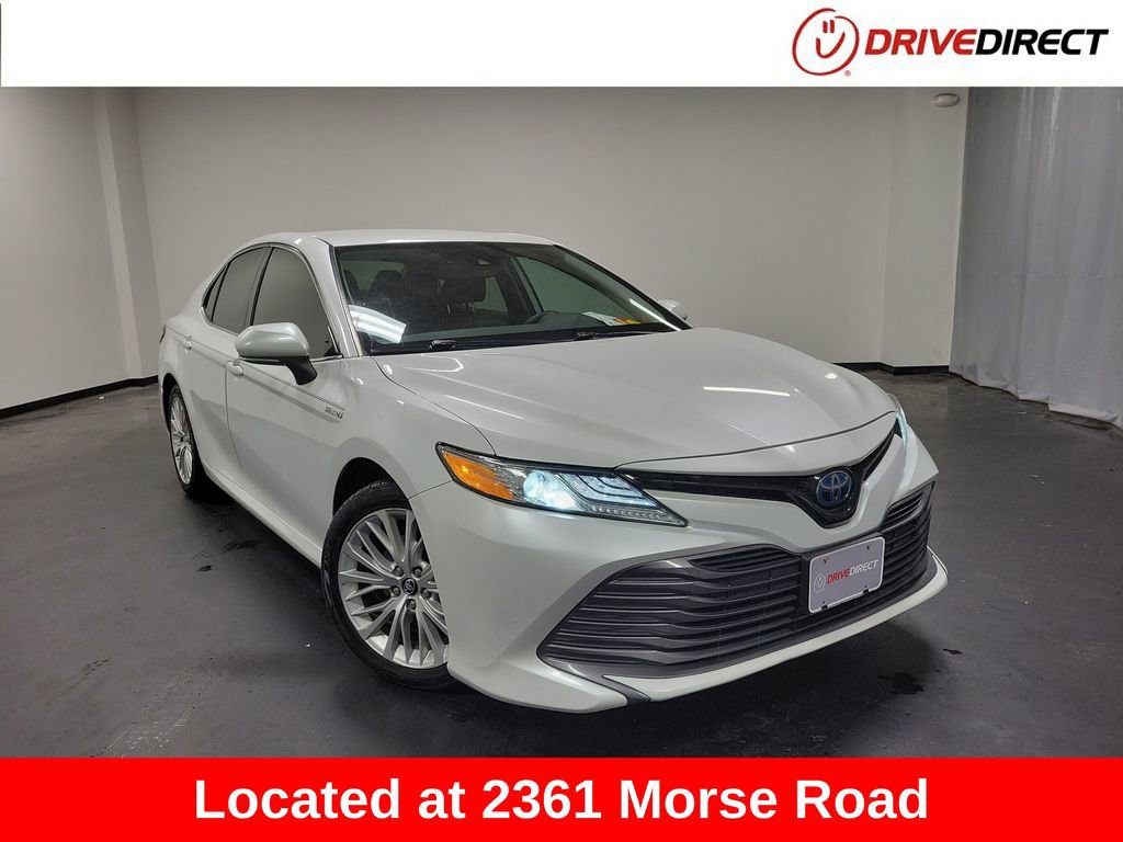 Used 2020 Toyota Camry XLE