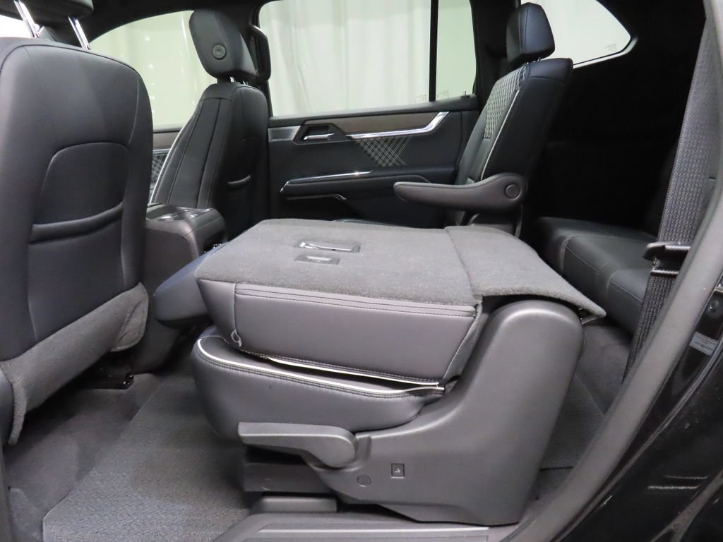 Used 2025 GMC Acadia Denali w/ Super Cruise Package AWD/4WD image 58