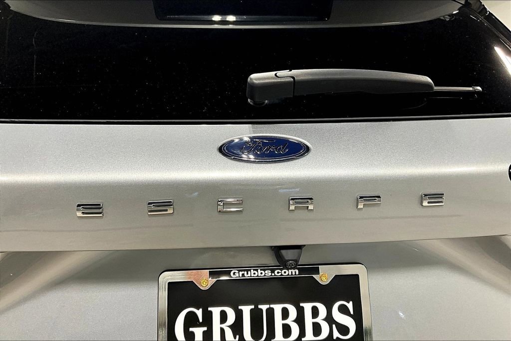 Used 2023 Ford Escape Active image 39