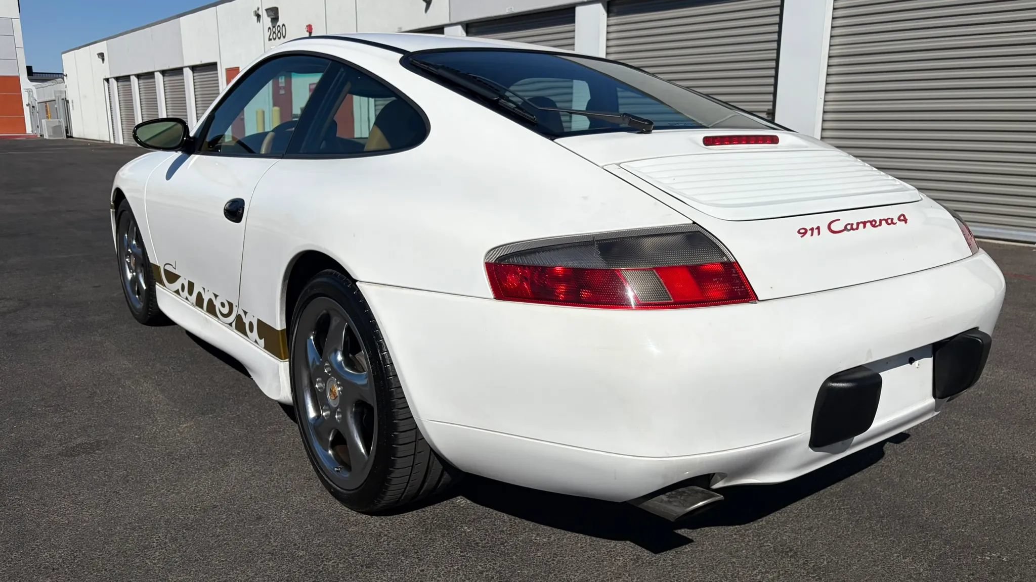 Used 2001 Porsche 911 Carrera 4 AWD/4WD image 2