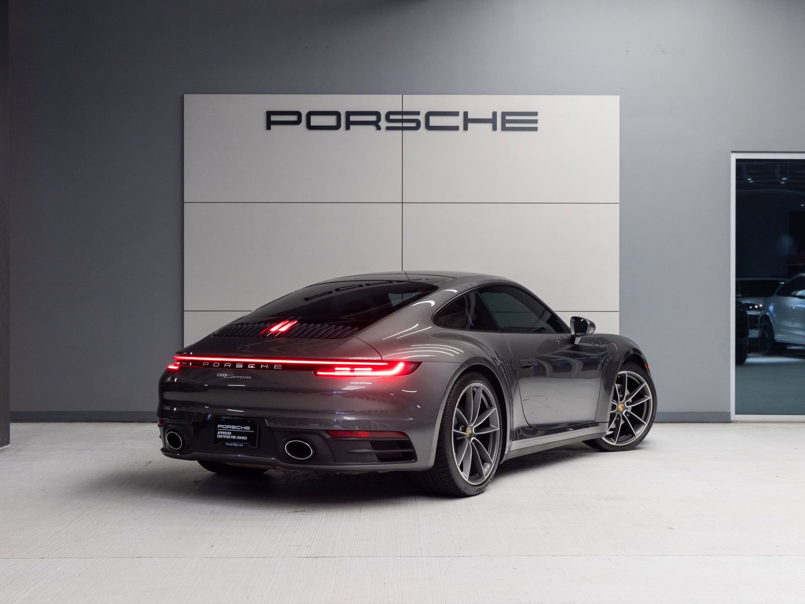 Certified 2020 Porsche 911 Carrera RWD image 7