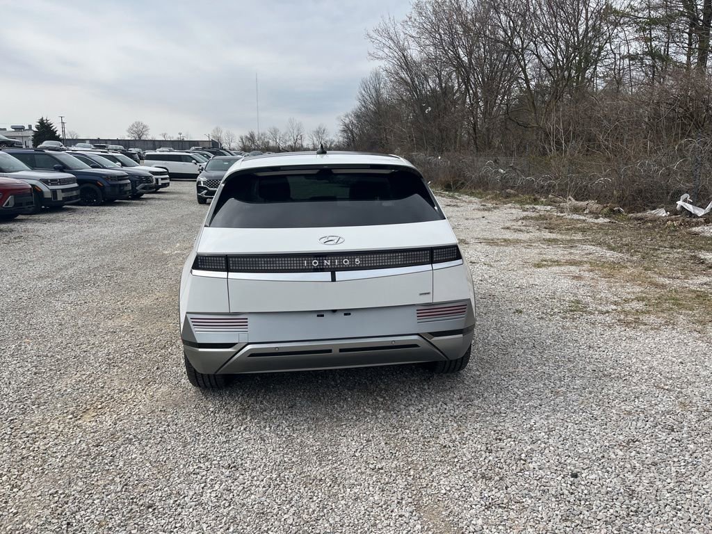 Used 2023 Hyundai Ioniq 5 Limited image 6