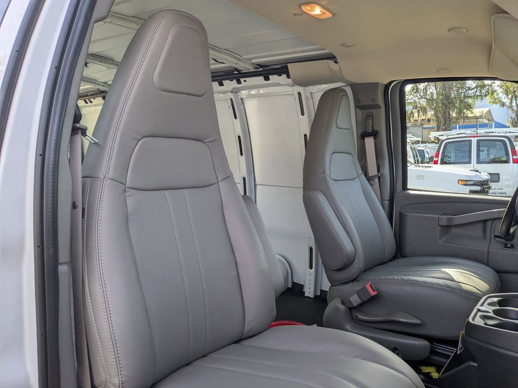 New 2025 Chevrolet Express 2500 w/ Driver Convenience Package image 16
