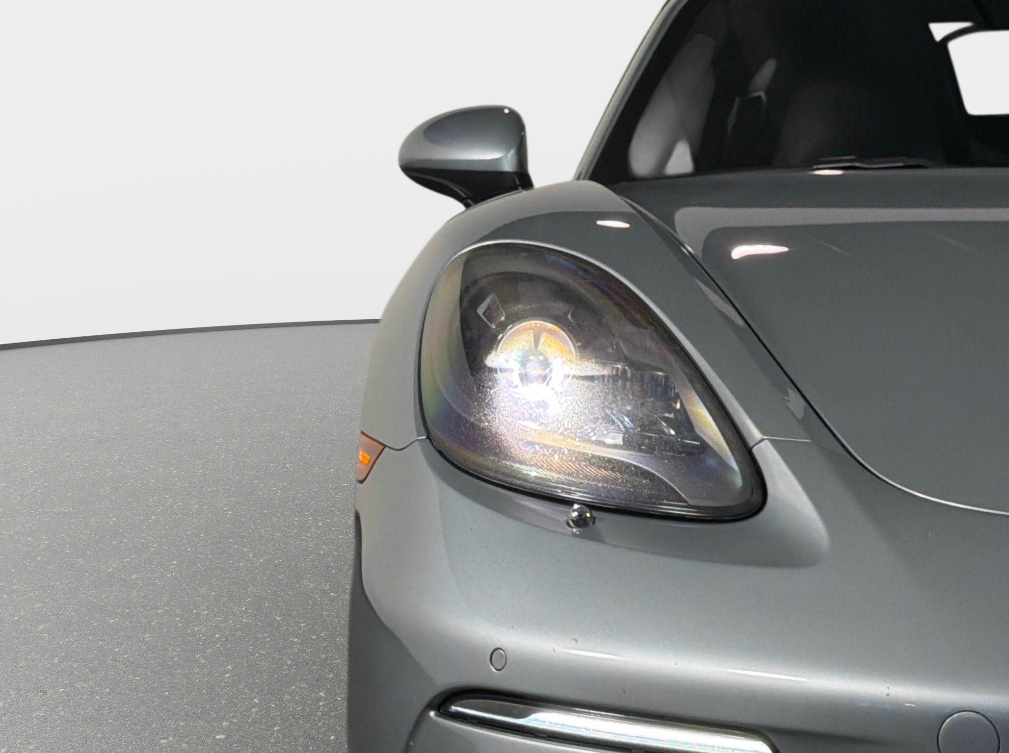 Used 2017 Porsche 718 Boxster S RWD image 17