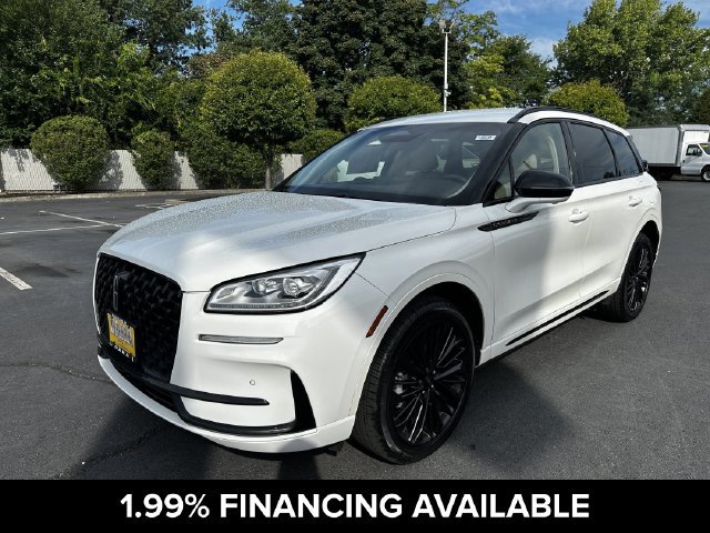 Certified 2023 Lincoln Corsair Reserve w/ Equipment Group 201A AWD/4WD image 9
