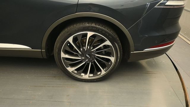 Used 2022 Lincoln Aviator Reserve w/ Equipment Group 201A RWD image 9