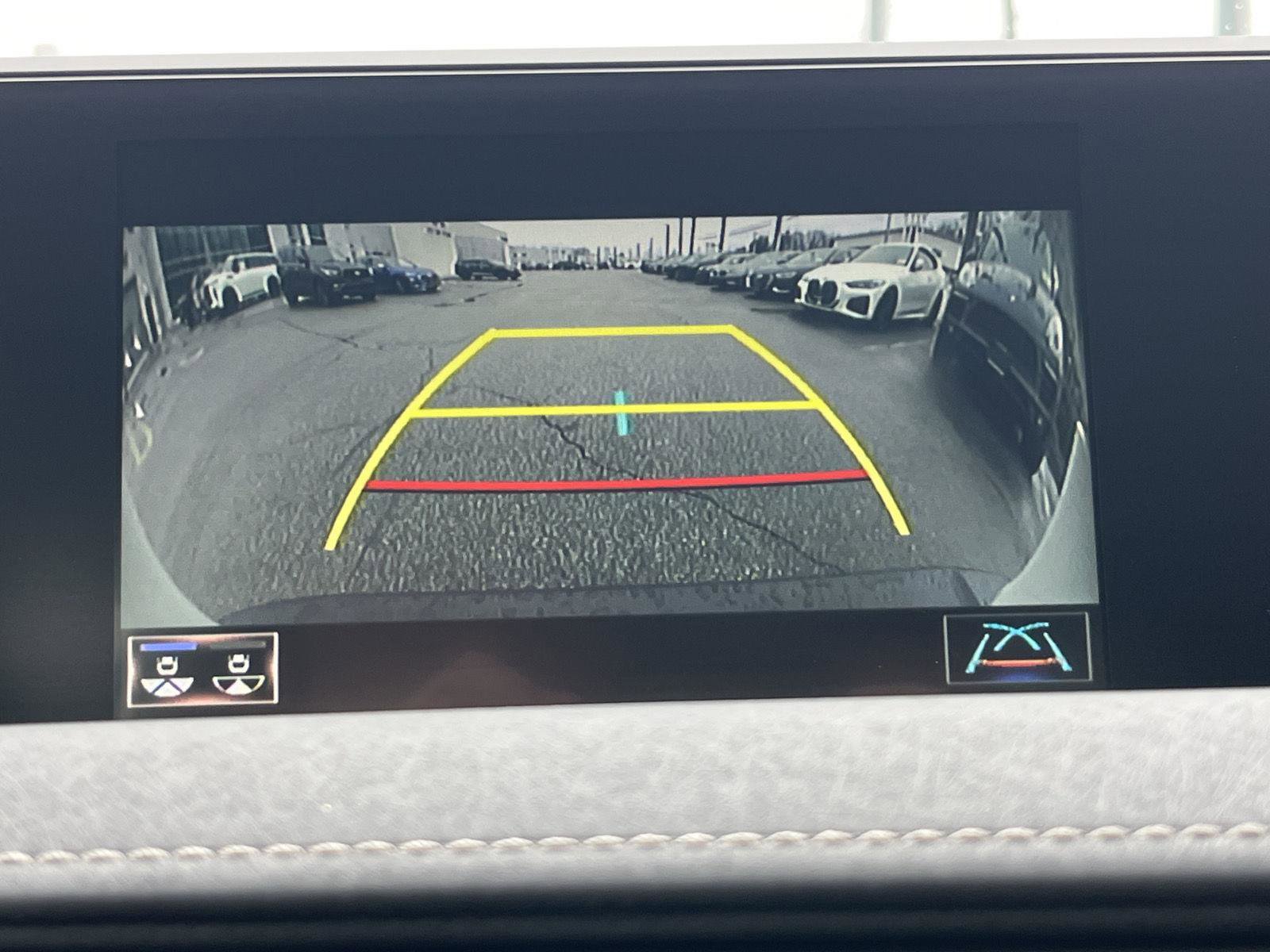 Used 2020 Lexus UX 250h w/ Premium Package image 16