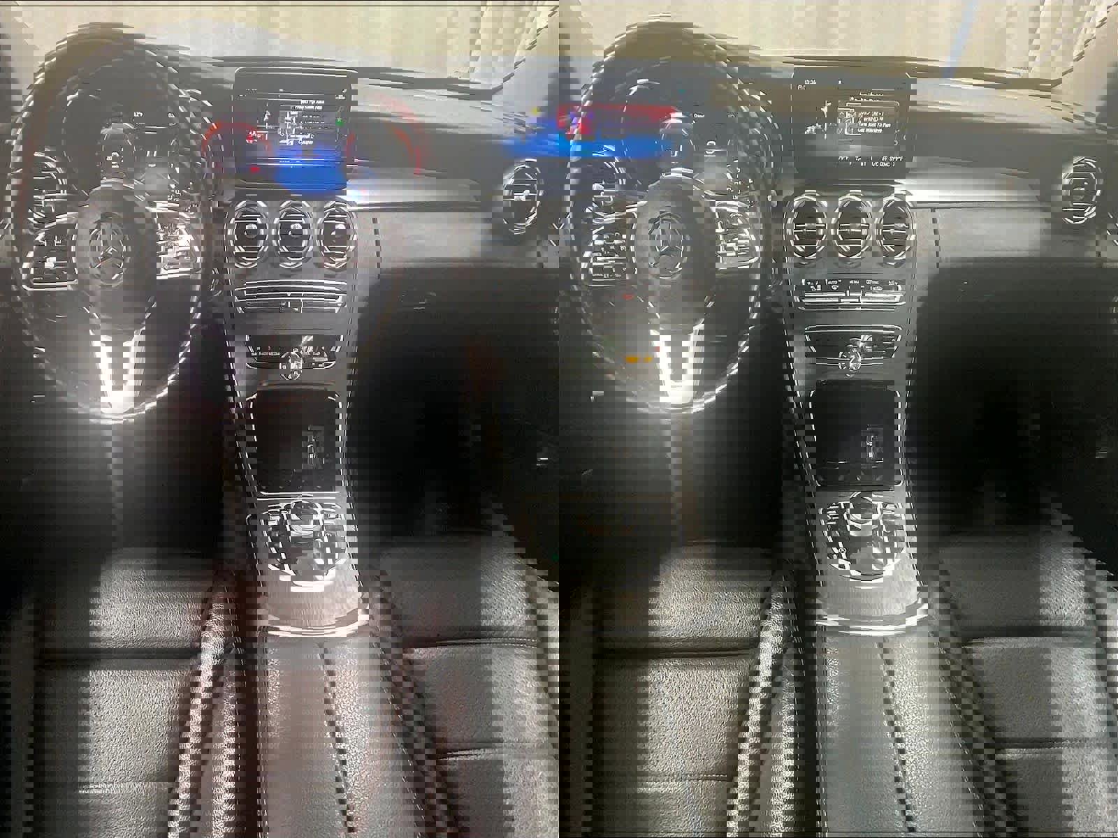 Used 2020 Mercedes-Benz C 300 4MATIC Sedan image 21