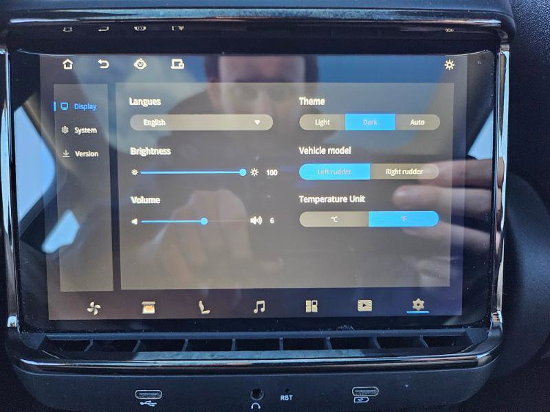 Used 2023 Tesla Model Y Long Range image 61