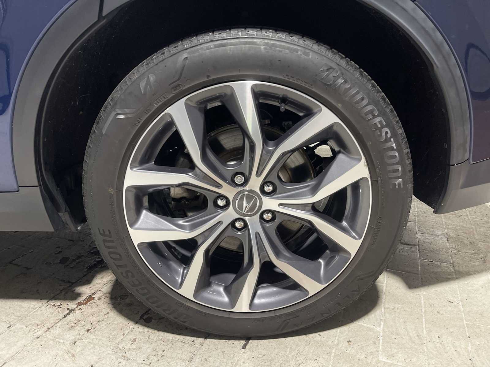 Certified 2024 Acura MDX w/ Technology Package AWD/4WD image 8