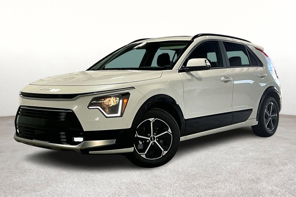 New 2025 Kia Niro SX image 2
