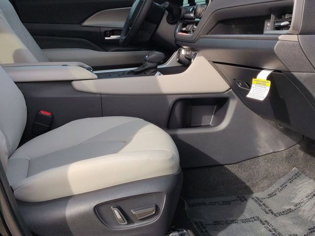 Certified 2026 Toyota Grand Highlander XLE image 30