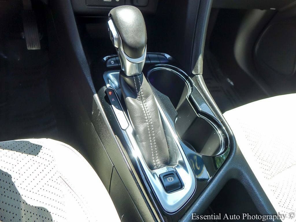 Used 2021 Buick Encore GX Essence w/ Advanced Technology Package AWD/4WD image 21