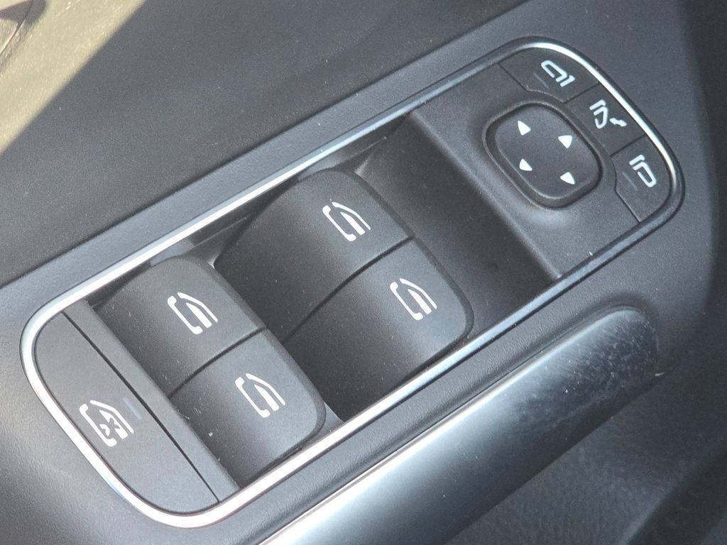 Certified 2026 Mercedes-Benz GLA 250 4MATIC image 24