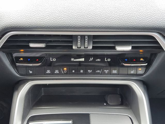 Used 2024 MAZDA CX-90 Plug-In Hybrid w/ Premium Pkg AWD/4WD image 18