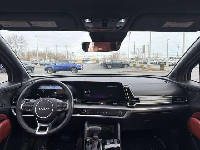 Used 2025 Kia Sportage SX image 12