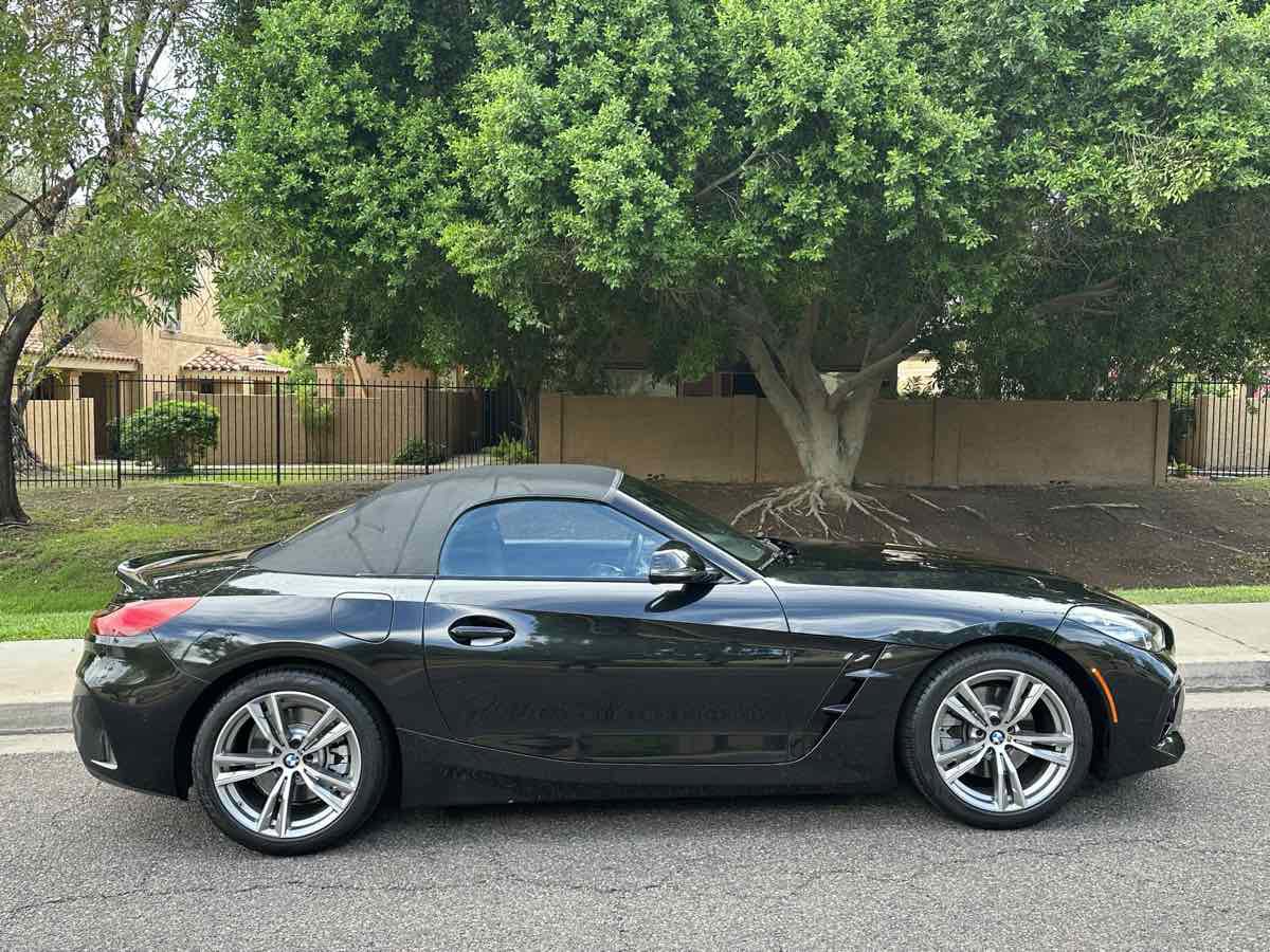 Used 2019 BMW Z4 sDrive30i w/ M Sport Package image 9