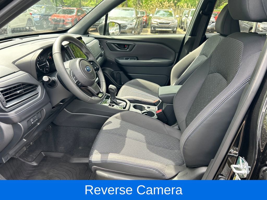 Used 2025 Subaru Forester Premium AWD/4WD image 11