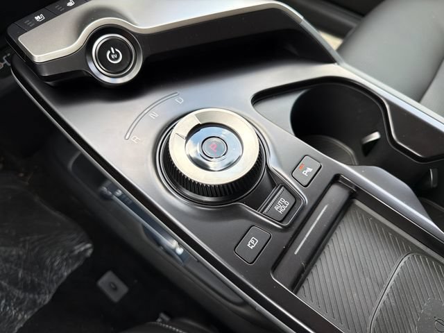 New 2026 Kia EV6 Wind RWD image 16