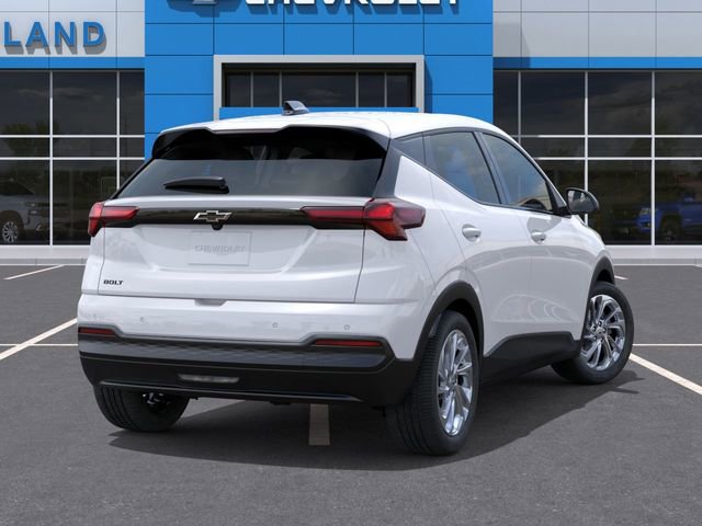 New 2027 Chevrolet Bolt LT FWD image 4