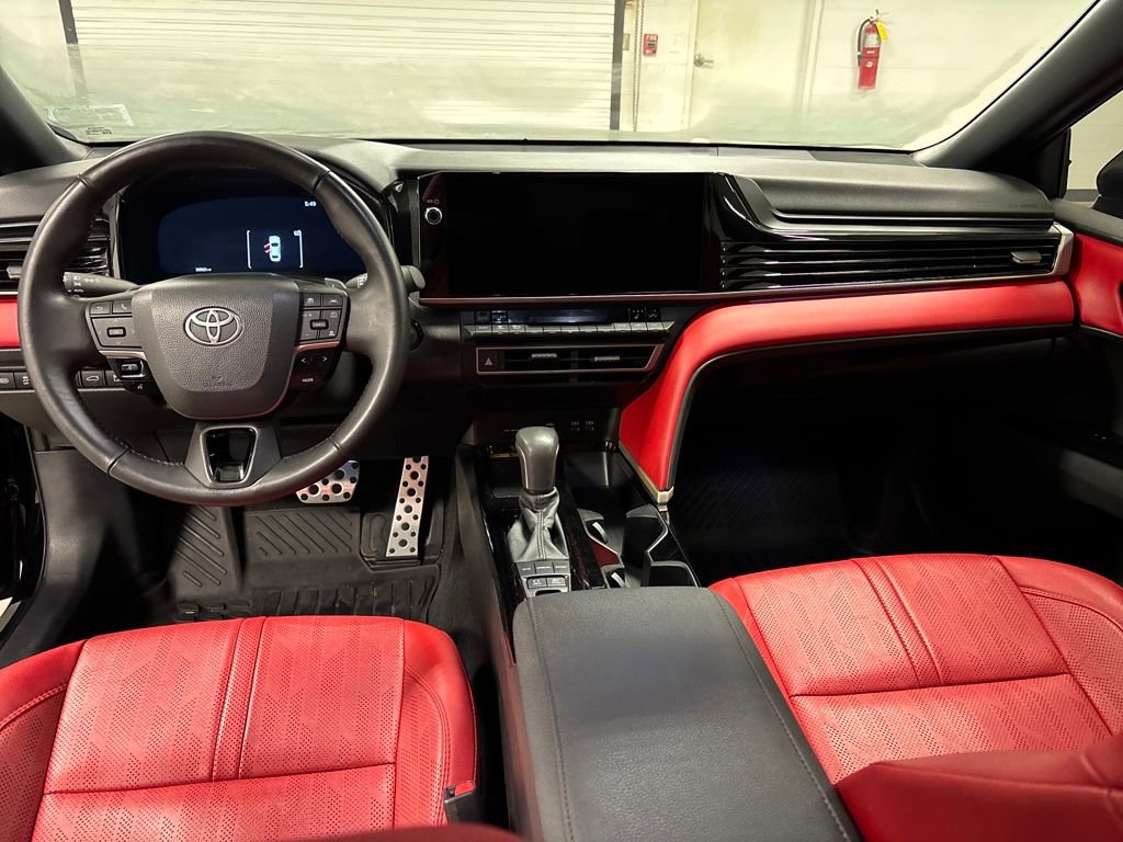 Used 2025 Toyota Camry XSE image 7