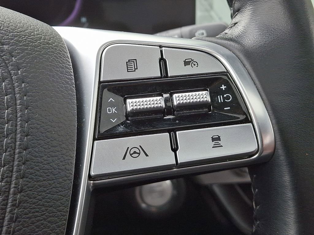 Used 2023 Kia Telluride EX w/ EX Captain's Chair Package FWD image 26