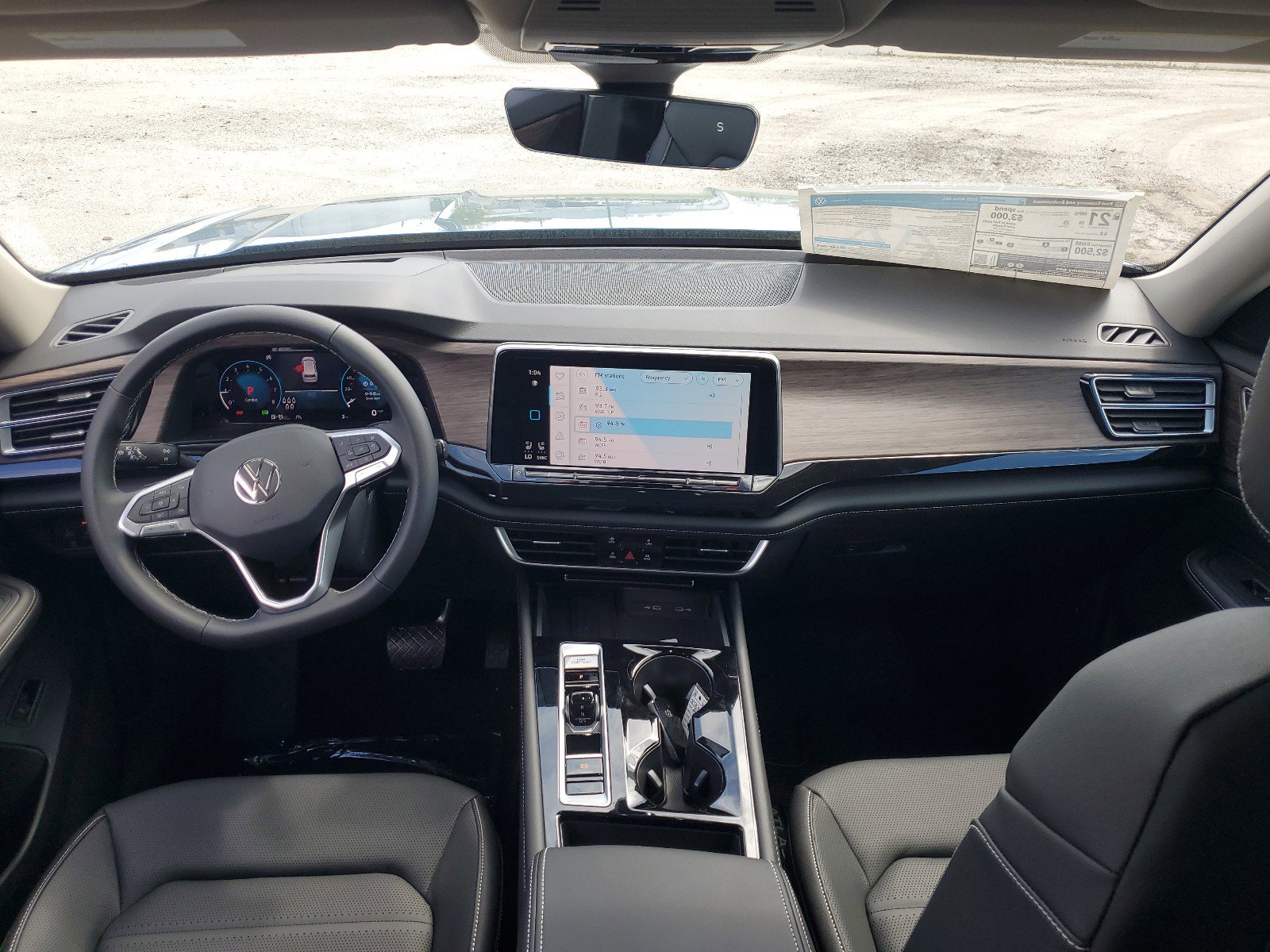 New 2025 Volkswagen Atlas SEL image 16