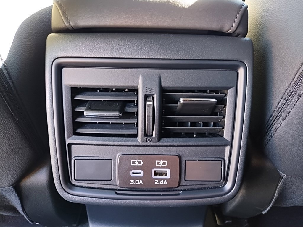 Used 2026 Subaru Outback Premium AWD/4WD image 28