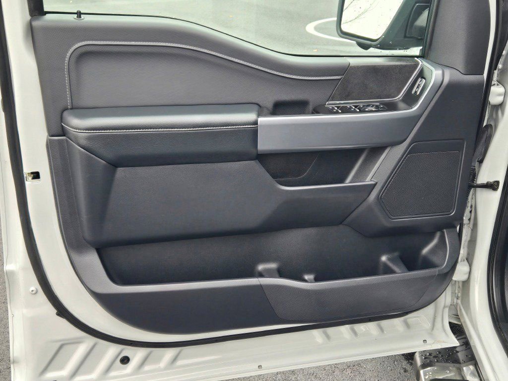 Used 2024 Ford F150 XLT w/ Mobile Office Package image 15