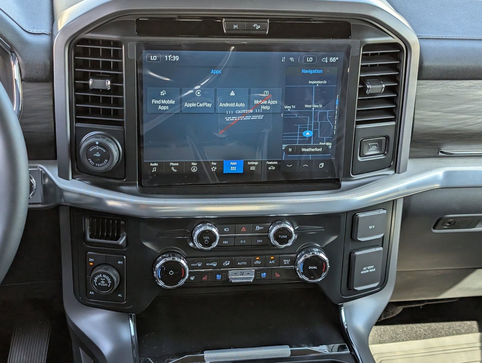 Used 2025 Ford F150 Lariat w/ Equipment Group 501A Mid image 14