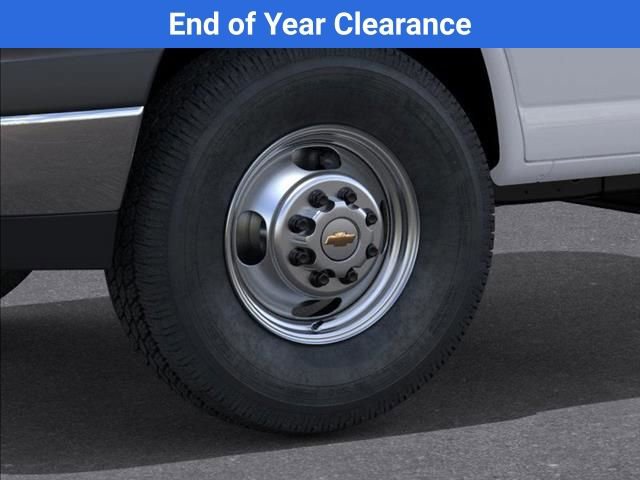 New 2025 Chevrolet Express 4500 w/ Power Convenience Package image 10