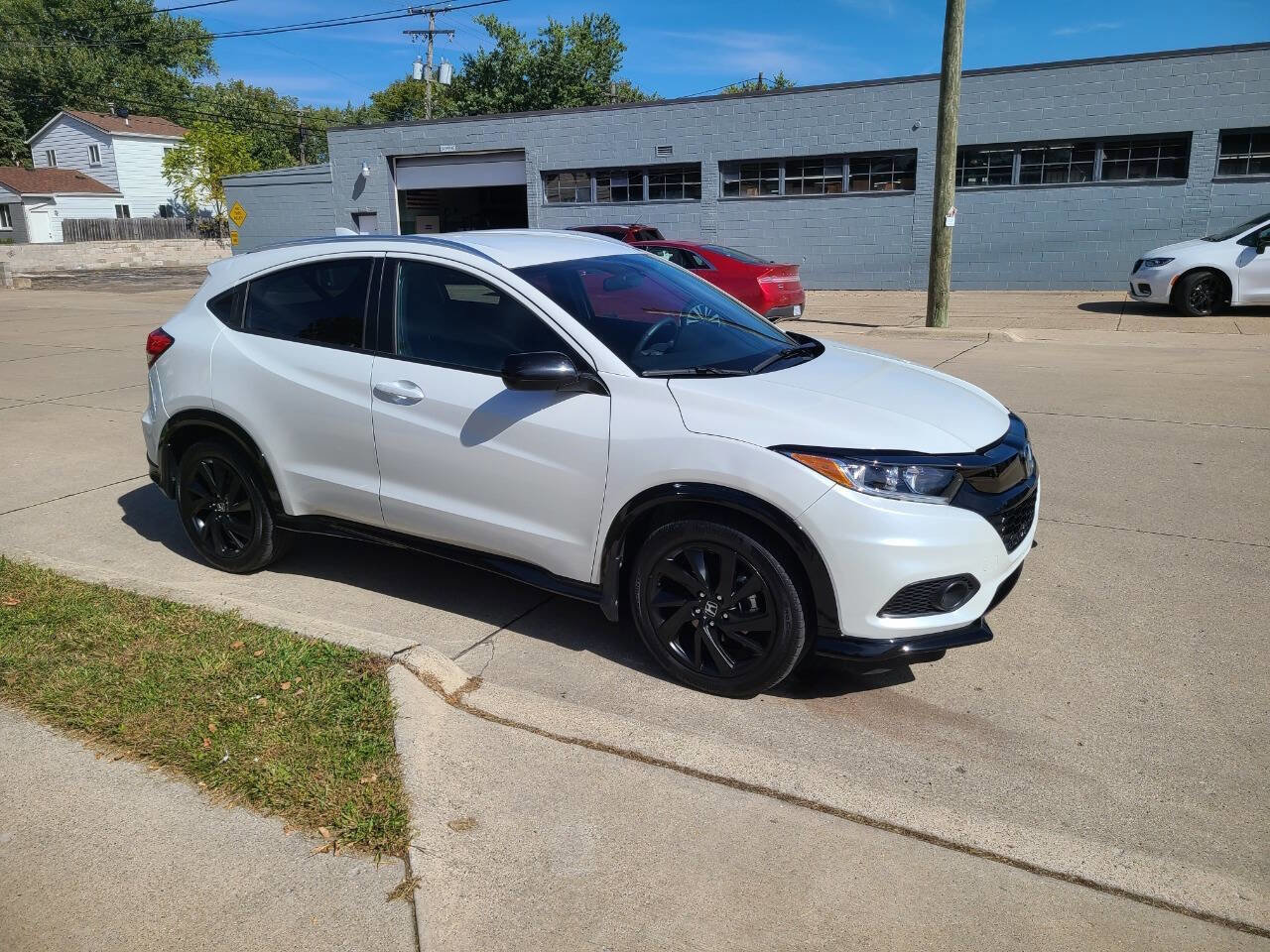 Used 2022 Honda HR-V Sport image 17