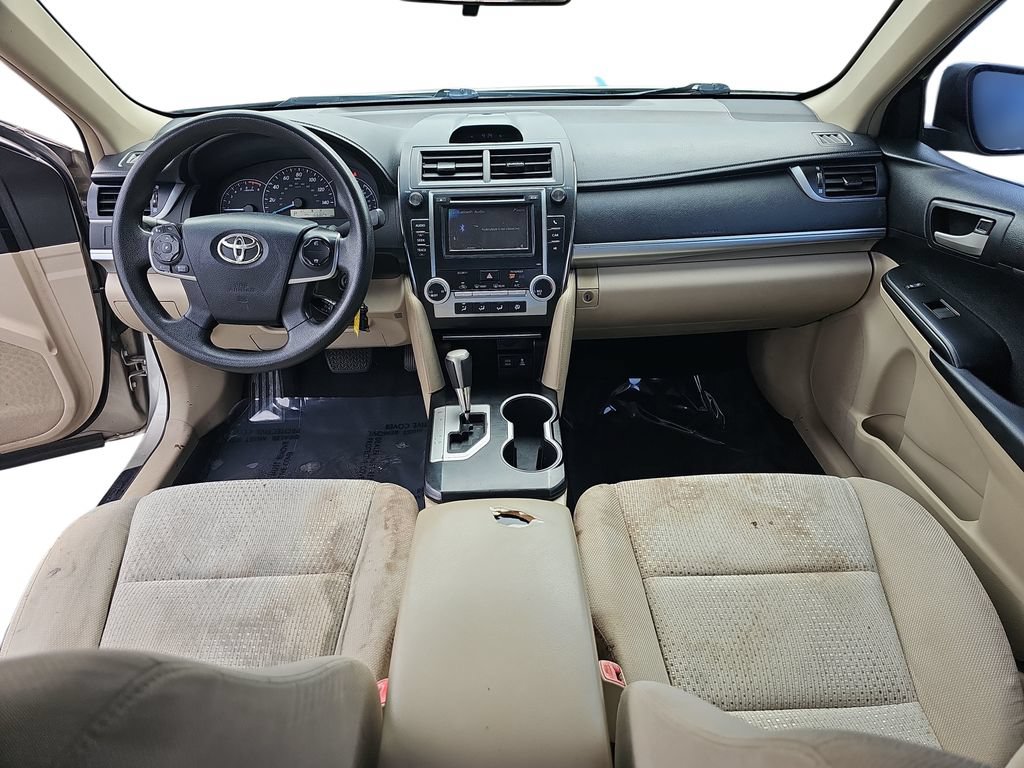Used 2013 Toyota Camry FWD image 13