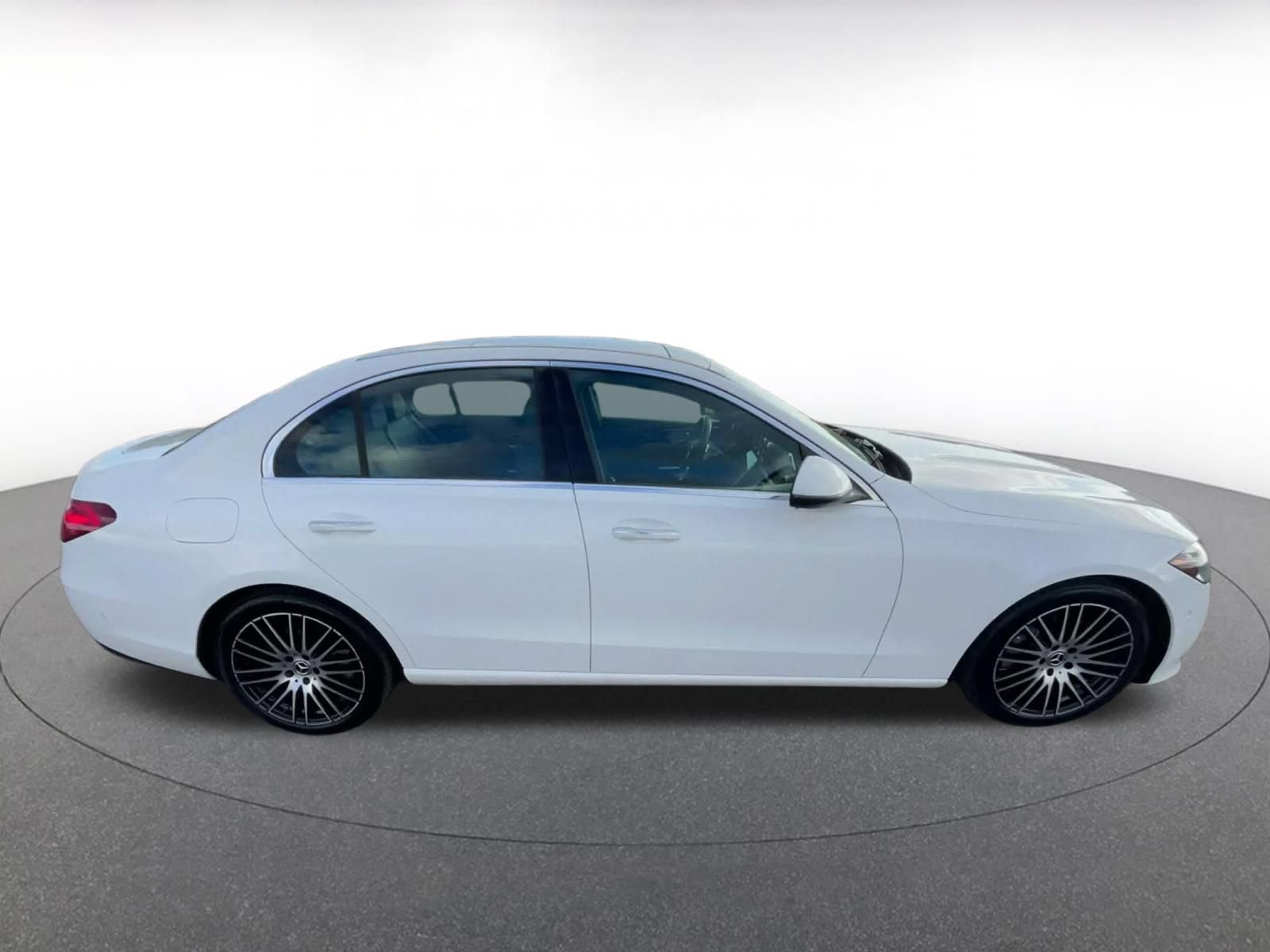 Used 2024 Mercedes-Benz C 300 Sedan image 15
