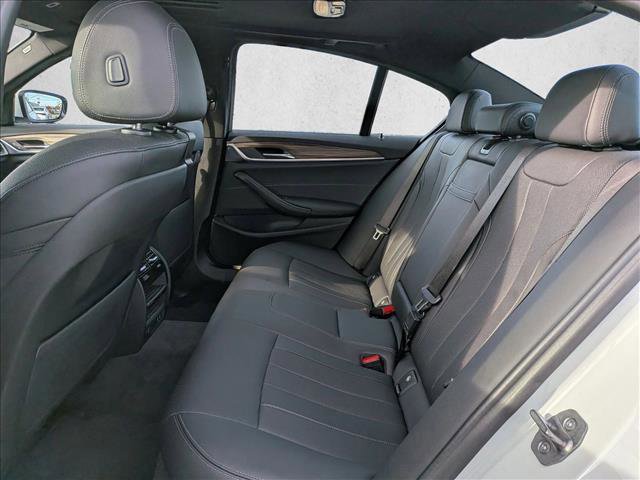 Certified 2023 BMW 530i w/ Convenience Package image 19